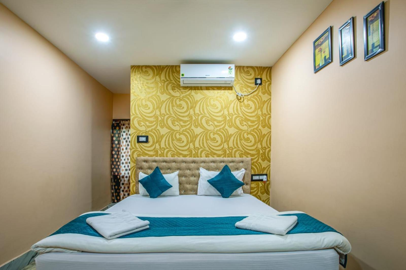 Hotel Silver Star Bhubaneswar Exterior foto